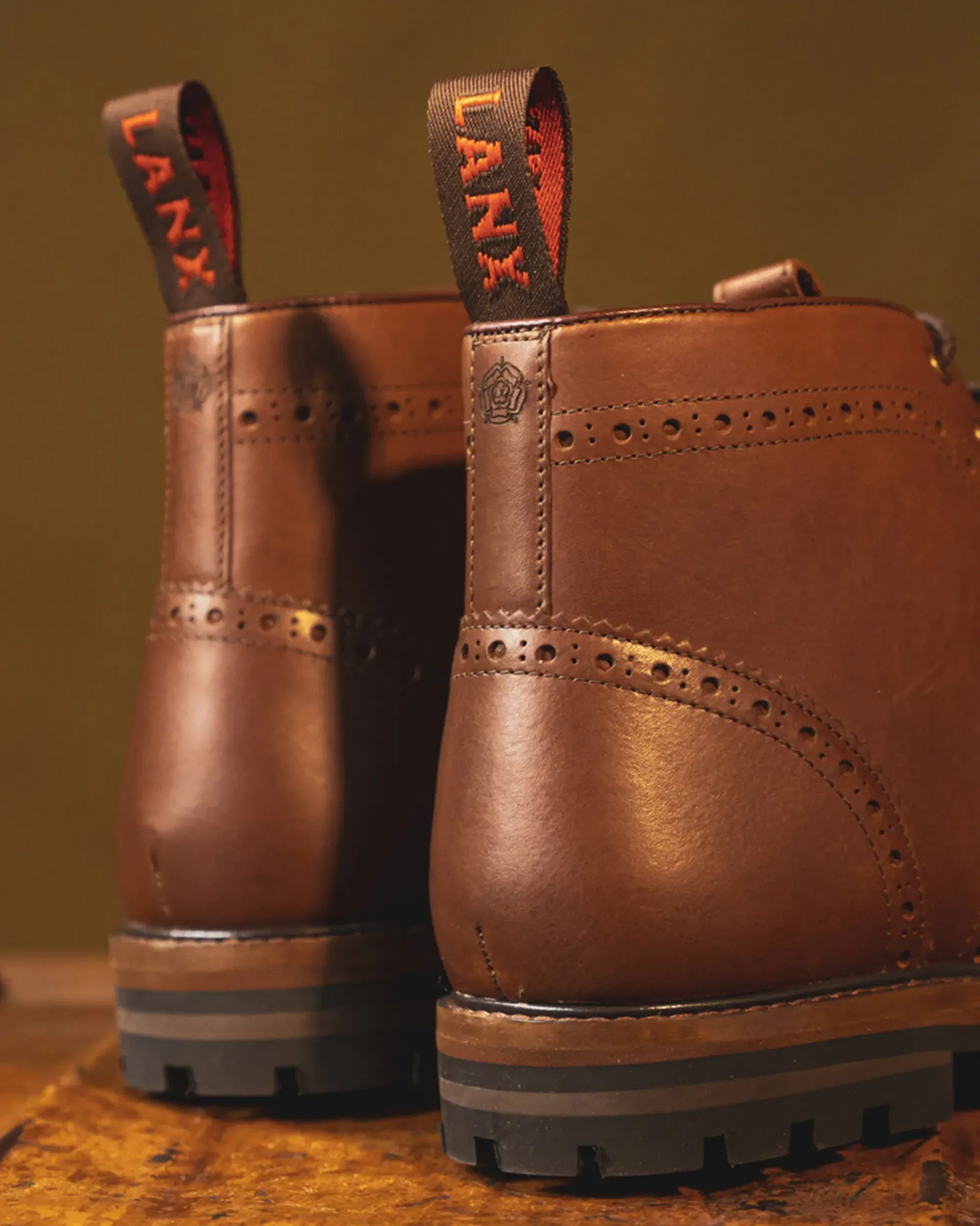 BAYLEY // CONKER DISTRESSED - Image 5