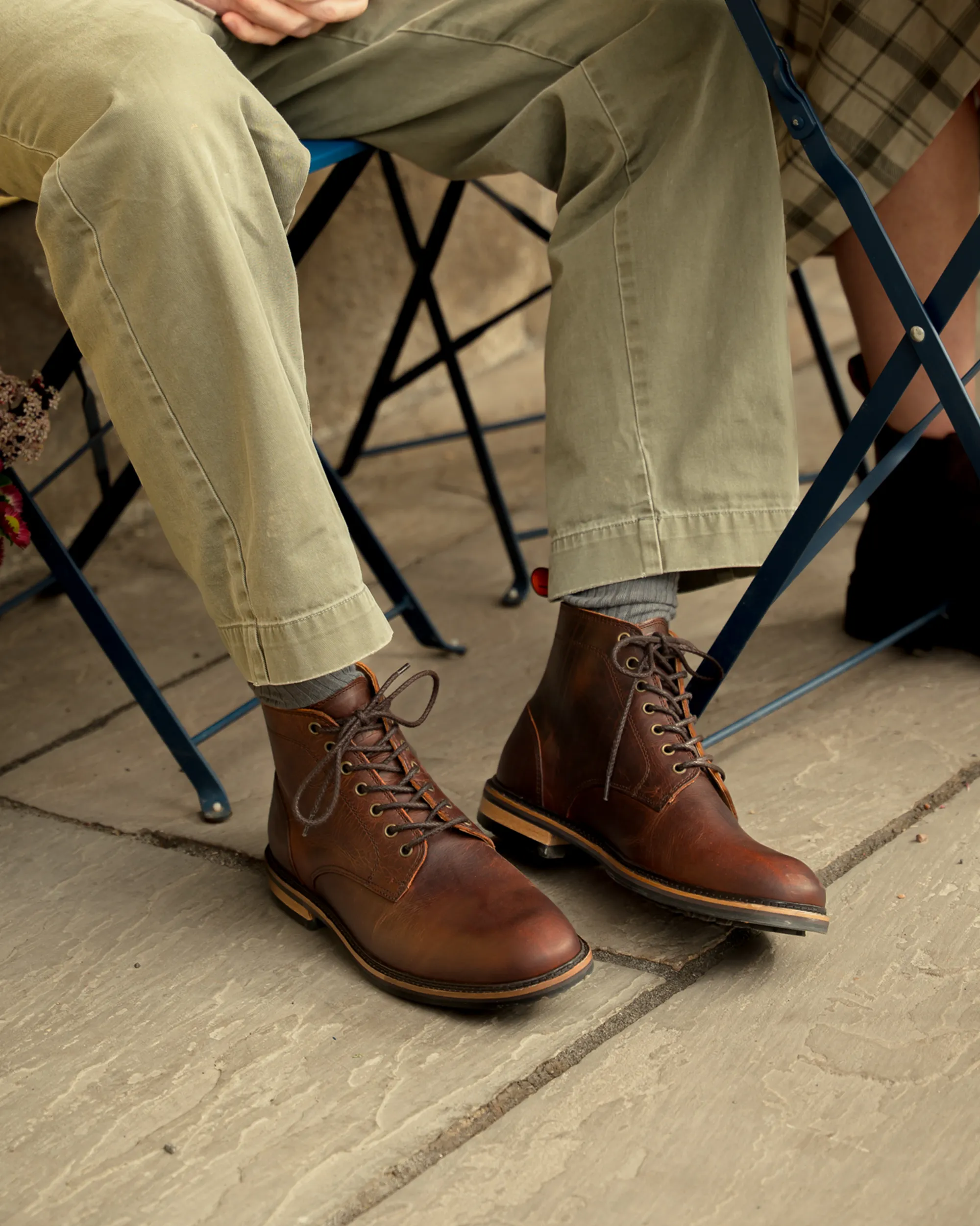 DUTTON // CARAMEL - Image 3