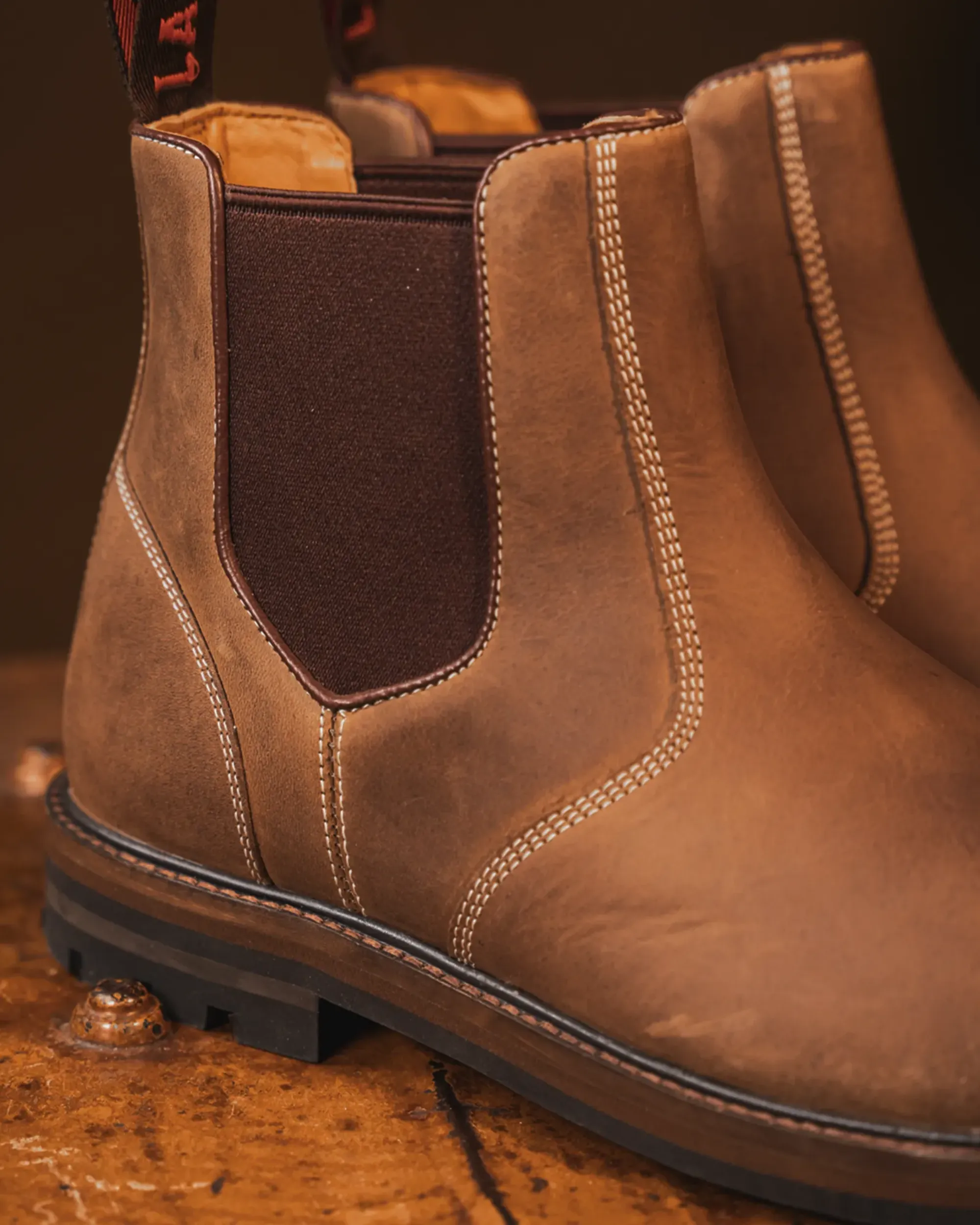 HOGHTON // ACACIA DISTRESSED - Image 4