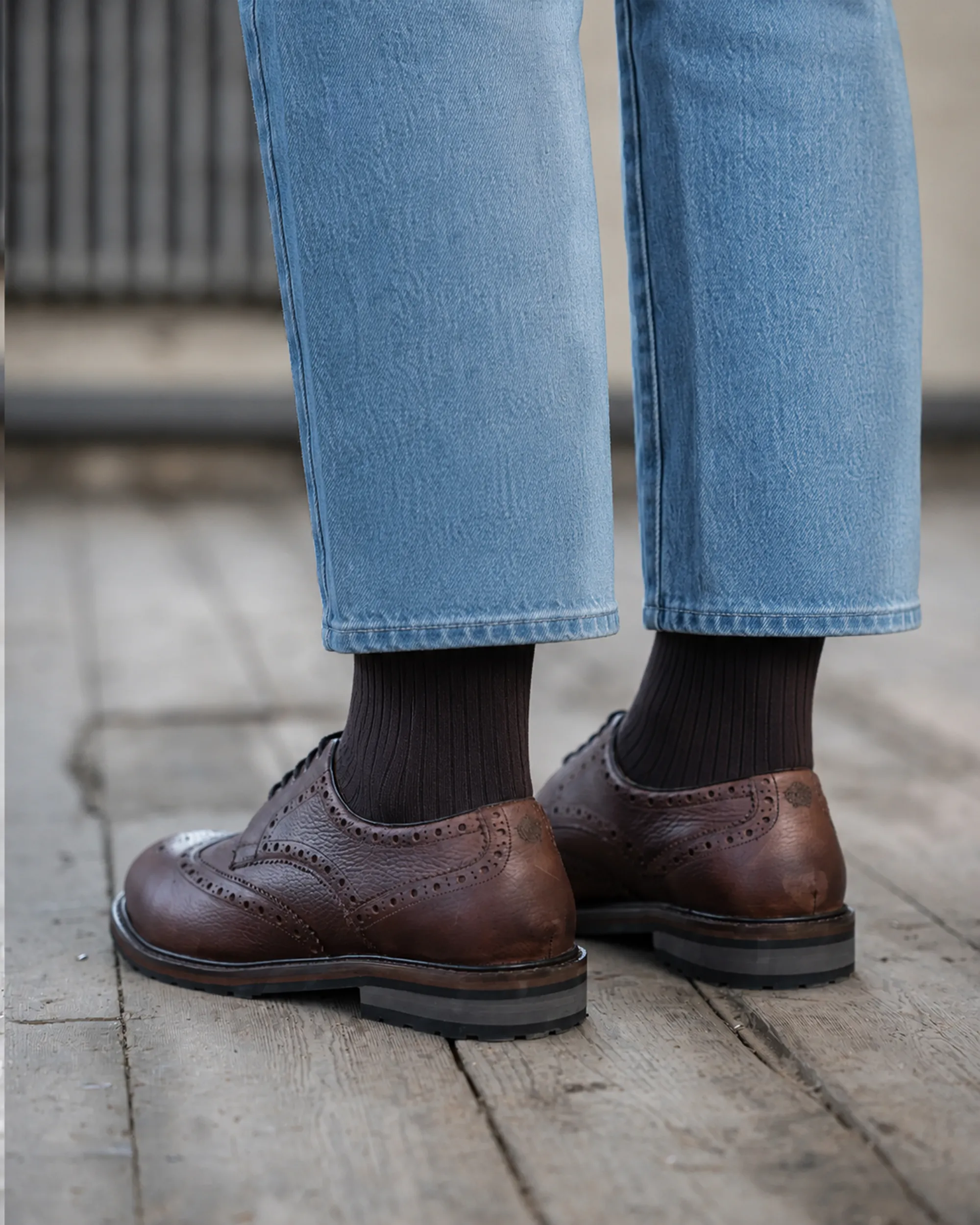 WHITEWELL / CHESTNUT GRAINED - Image 5